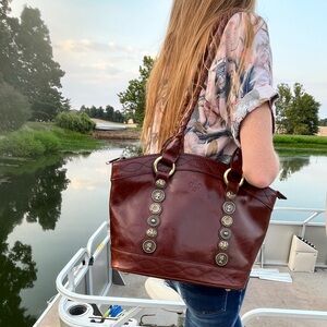 Patricia Nash. Renaissance Coin Zorita Satchel Bag.